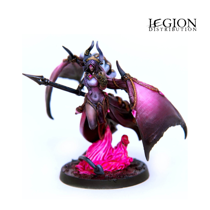 Eldfall Chronicles - Night Temple Priestess