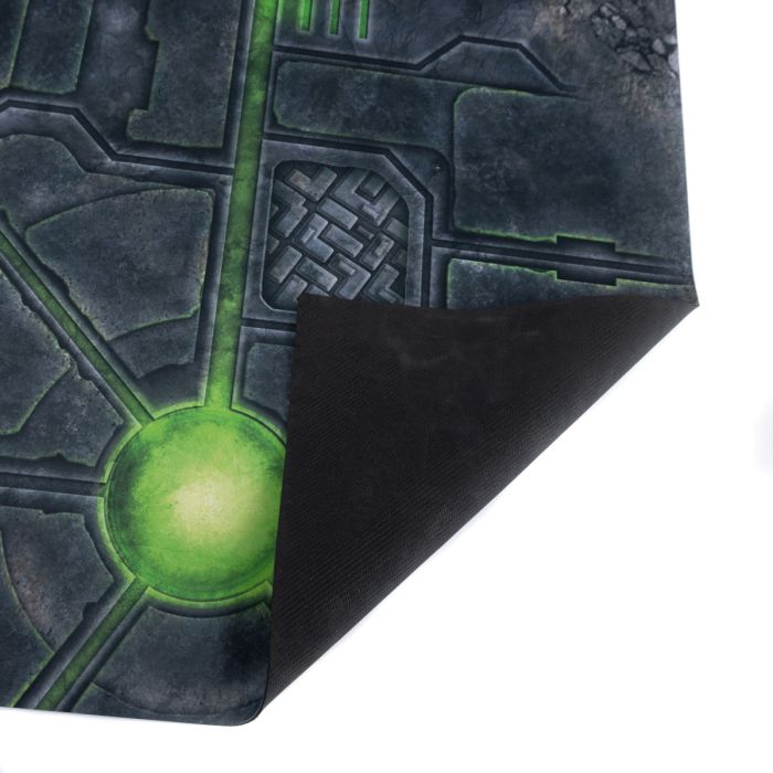 DeathWorld Tomb – Tapis de jeu en caoutchouc simple face 44″x60″ / 112 x 152 cm