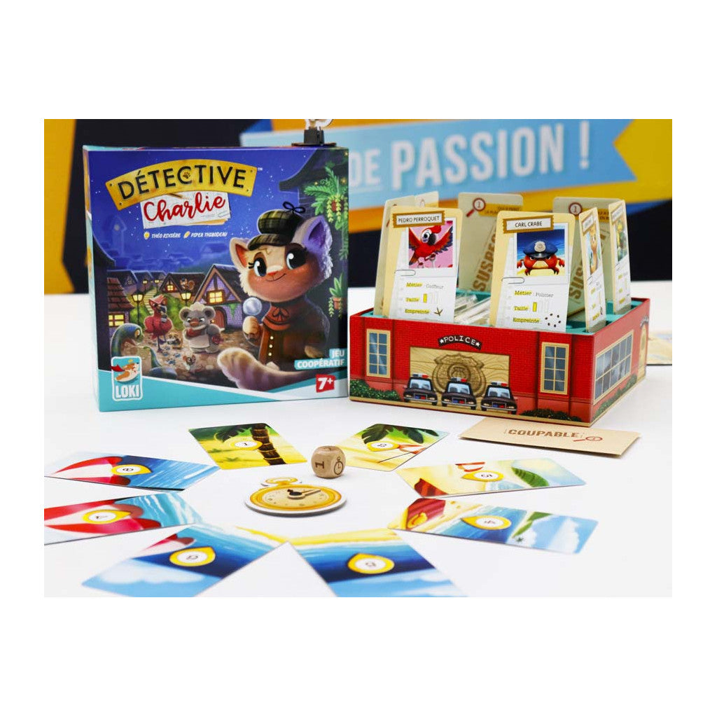 Detective Charlie  (EN STOCK)(SOLDES D'HIVER 2026)